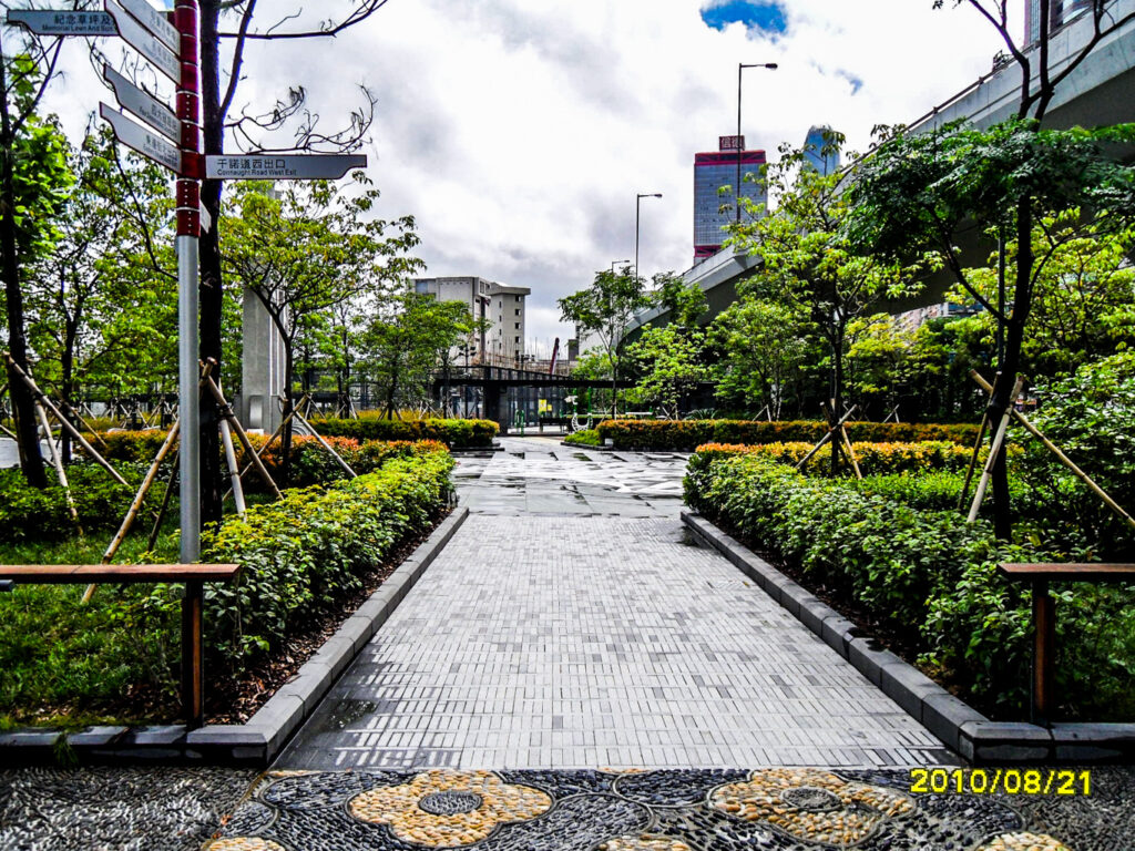 sun yat sen memorial park swimming pool